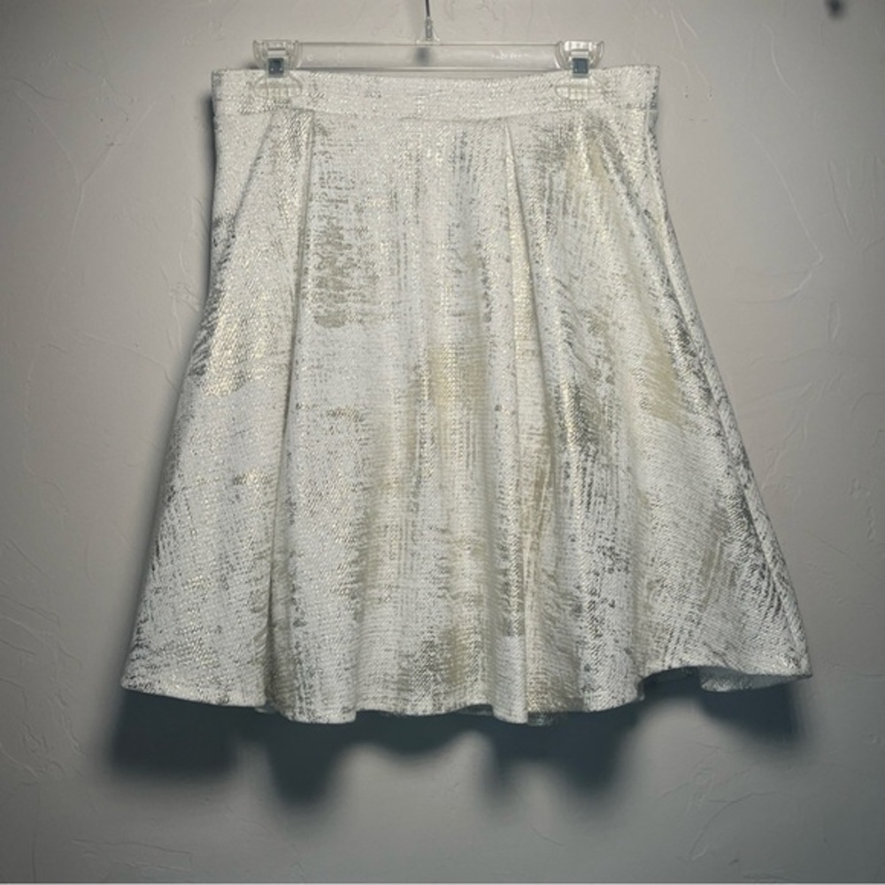 Charlotte Russe Y2K White With Gold Print Skater Skirt Size L USA Made Metallic